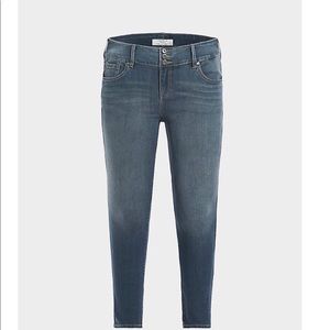 Torrid, Denim Jegging